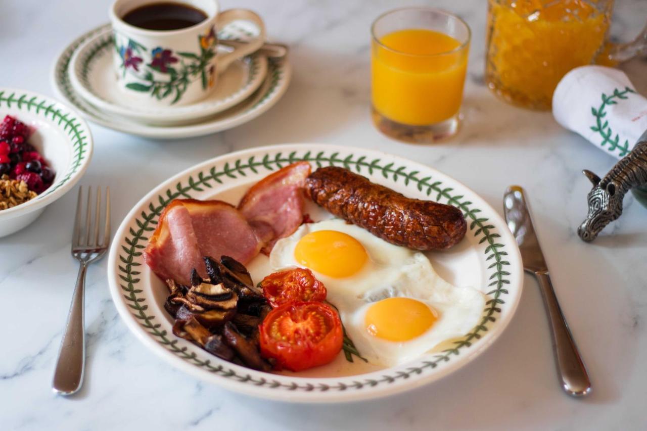 Austons Down Farm B&B Claverdon Екстериор снимка