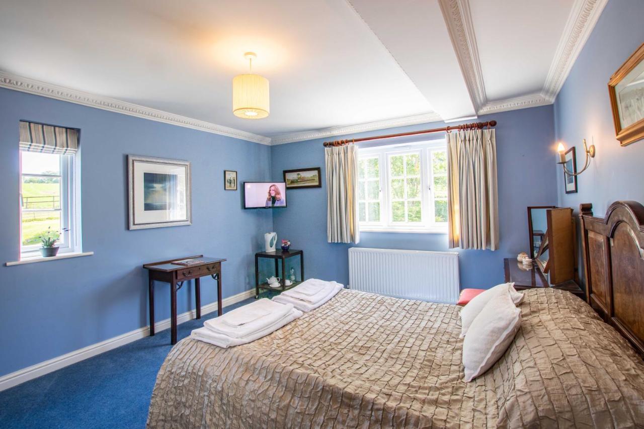 Austons Down Farm B&B Claverdon Екстериор снимка