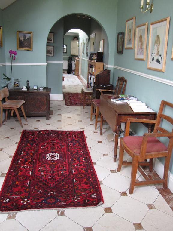 Austons Down Farm B&B Claverdon Екстериор снимка