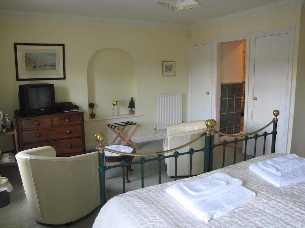 Austons Down Farm B&B Claverdon Екстериор снимка